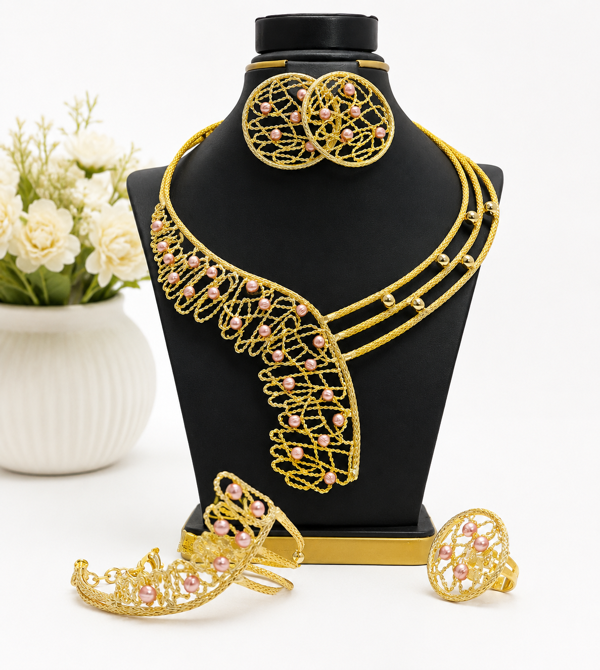 Elegant Gold Filigree Pearl Jewelry Set