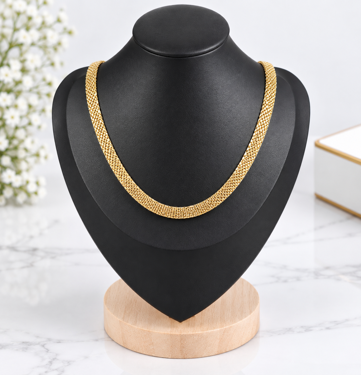 Gold-Tone Chain Necklace – Elegant Textured Chain